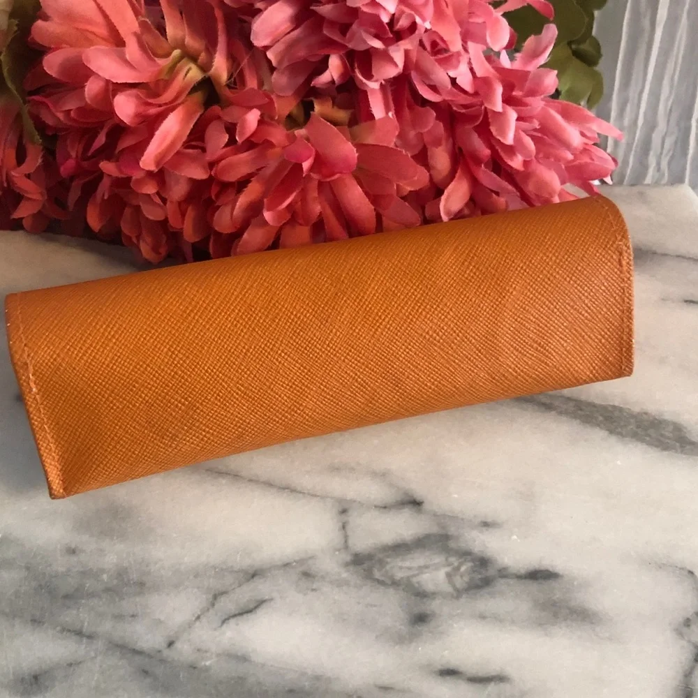 TORY BURCH orange leather eye glasses case triangle snap close gold Miller logo